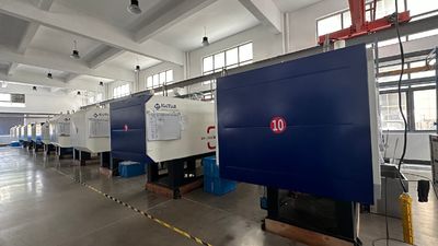 Cina Yuyao Jinhai glass plastic products factory